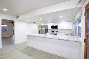 2924 West Myrtle Ave, Phoenix, AZ 85051 - Photo 12