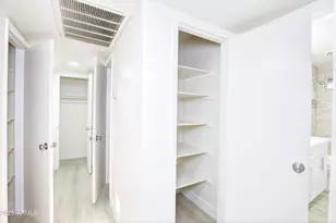 2924 West Myrtle Ave, Phoenix, AZ 85051 - Photo 22