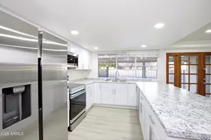 2924 West Myrtle Ave, Phoenix, AZ 85051 - Photo 20