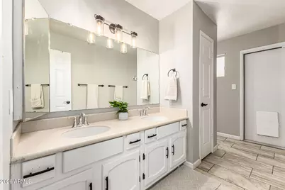 833 W Naranja Avenue, Mesa, AZ 85210 - Photo 28