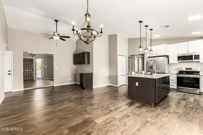 833 W Naranja Avenue, Mesa, AZ 85210 - Photo 10