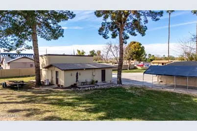 8201 W Country Gables Drive, Peoria, AZ 85381 - Photo 30