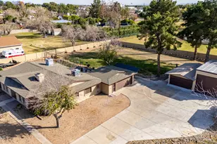 8201 W Country Gables Dr, Peoria, AZ 85381 - Photo 1