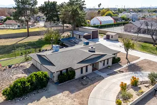 8201 W Country Gables Dr, Peoria, AZ 85381 - Photo 42