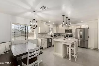 8201 W Country Gables Drive, Peoria, AZ 85381 - Photo 2