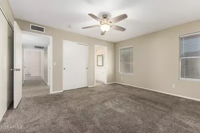 8057 W Dreyfus Drive, Peoria, AZ 85381 - Photo 14