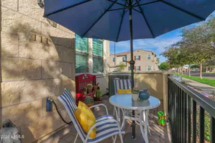 1917 E Hampton Ln, Gilbert, AZ 85295 - Photo 4