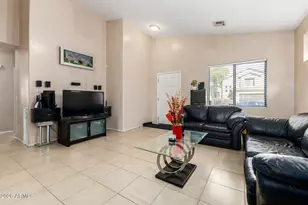 2537 W Novak Way W, Phoenix, AZ 85041 - Photo 32