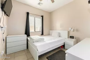 2537 W Novak Way W, Phoenix, AZ 85041 - Photo 20