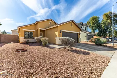 2537 W Novak Way W, Phoenix, AZ 85041 - Photo 6