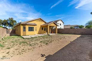 2537 W Novak Way W, Phoenix, AZ 85041 - Photo 14