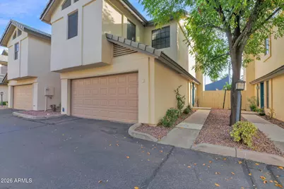 1124 E Rose Lane #3, Phoenix, AZ 85014 - Photo 2