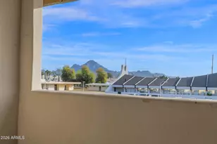 1124 E Rose Ln, Phoenix, AZ 85014 - Photo 20