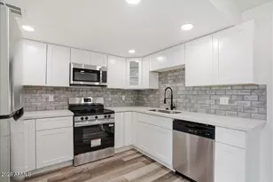 752 E Glade Ave, Mesa, AZ 85204 - Photo 2