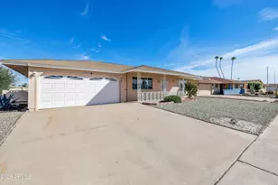 10716 W Meade Dr, Sun City, AZ 85351 - Photo 2