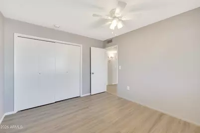 10716 W Meade Drive, Sun City, AZ 85351 - Photo 18