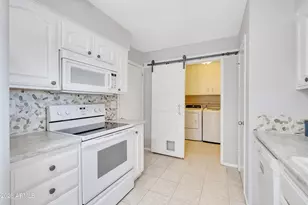 10716 W Meade Dr, Sun City, AZ 85351 - Photo 4