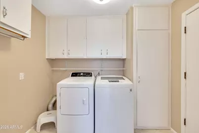 10716 W Meade Drive, Sun City, AZ 85351 - Photo 6