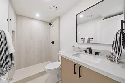 5136 N 31st Place #626, Phoenix, AZ 85016 - Photo 26