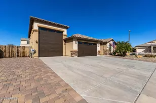 12850 N 177th Dr, Surprise, AZ 85388 - Photo 2