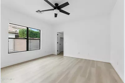 930 E Pedro Road, Phoenix, AZ 85042 - Photo 18