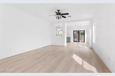 930 E Pedro Road, Phoenix, AZ 85042 - Photo 6