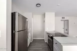 405 S Priest Dr, Tempe, AZ 85281 - Photo 22