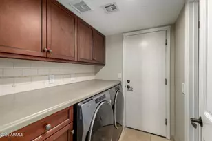 7510 E Windrose Dr, Scottsdale, AZ 85260 - Photo 44