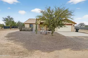 24137 W Blue Sky Dr, Wittmann, AZ 85361 - Photo 1