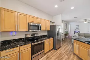 22711 N 17th St, Phoenix, AZ 85024 - Photo 2