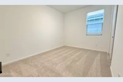 9549 W Tamarisk Avenue, Tolleson, AZ 85353 - Photo 6