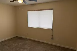 3937 W Paradise Dr, Phoenix, AZ 85029 - Photo 16