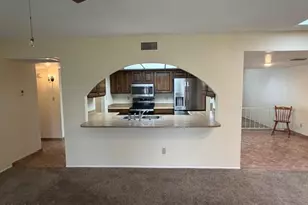 3937 W Paradise Dr, Phoenix, AZ 85029 - Photo 6