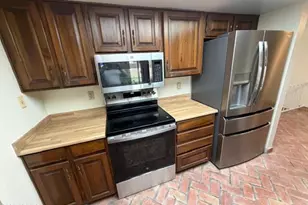 3937 W Paradise Dr, Phoenix, AZ 85029 - Photo 2