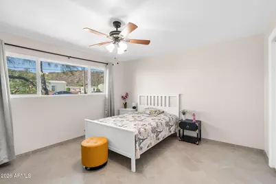 2827 W Foothill Drive, Phoenix, AZ 85027 - Photo 14