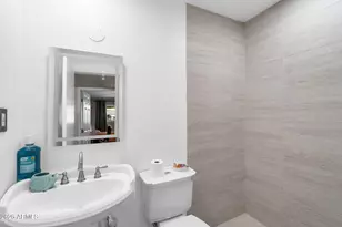 2827 W Foothill Dr, Phoenix, AZ 85027 - Photo 12