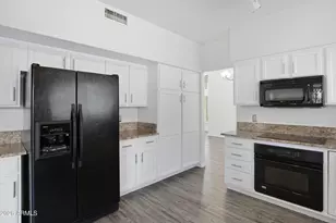 1248 E Briarwood Terrace, Phoenix, AZ 85048 - Photo 18