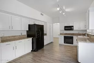 1248 E Briarwood Terrace, Phoenix, AZ 85048 - Photo 10