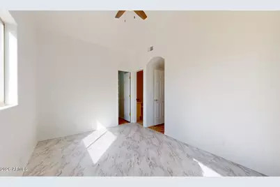 1529 E Cloud Road, Phoenix, AZ 85086 - Photo 18