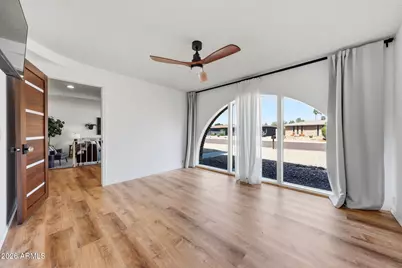 4327 W Echo Lane, Glendale, AZ 85302 - Photo 12