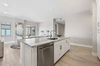 5250 E Deer Valley Drive #258, Phoenix, AZ 85054 - Photo 14