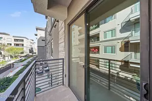 5250 E Deer Valley Dr, Phoenix, AZ 85054 - Photo 32