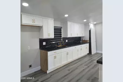 1105 S Frost Lane S, Avondale, AZ 85323 - Photo 4