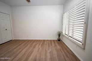 5518 E Paradise Dr, Scottsdale, AZ 85254 - Photo 18