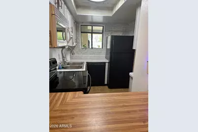 1500 N Sunview Parkway #19, Gilbert, AZ 85234 - Photo 2