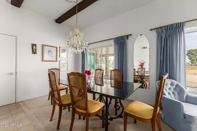 10126 W Brookside Drive, Sun City, AZ 85351 - Photo 6