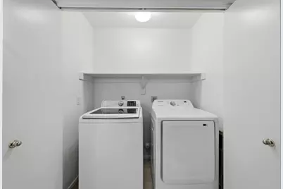 18837 N 43rd Place, Phoenix, AZ 85050 - Photo 4