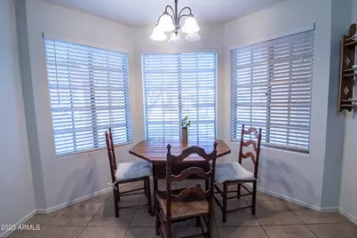 18837 N 43rd Place, Phoenix, AZ 85050 - Photo 4