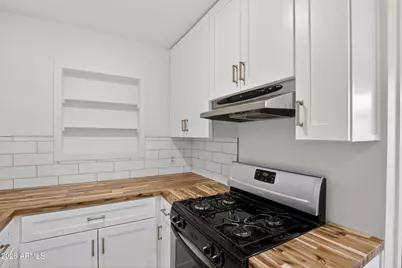 675 E 1st Place, Mesa, AZ 85203 - Photo 10