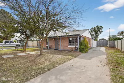 675 E 1st Place, Mesa, AZ 85203 - Photo 4